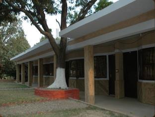 Corbett Jungle Club Resort